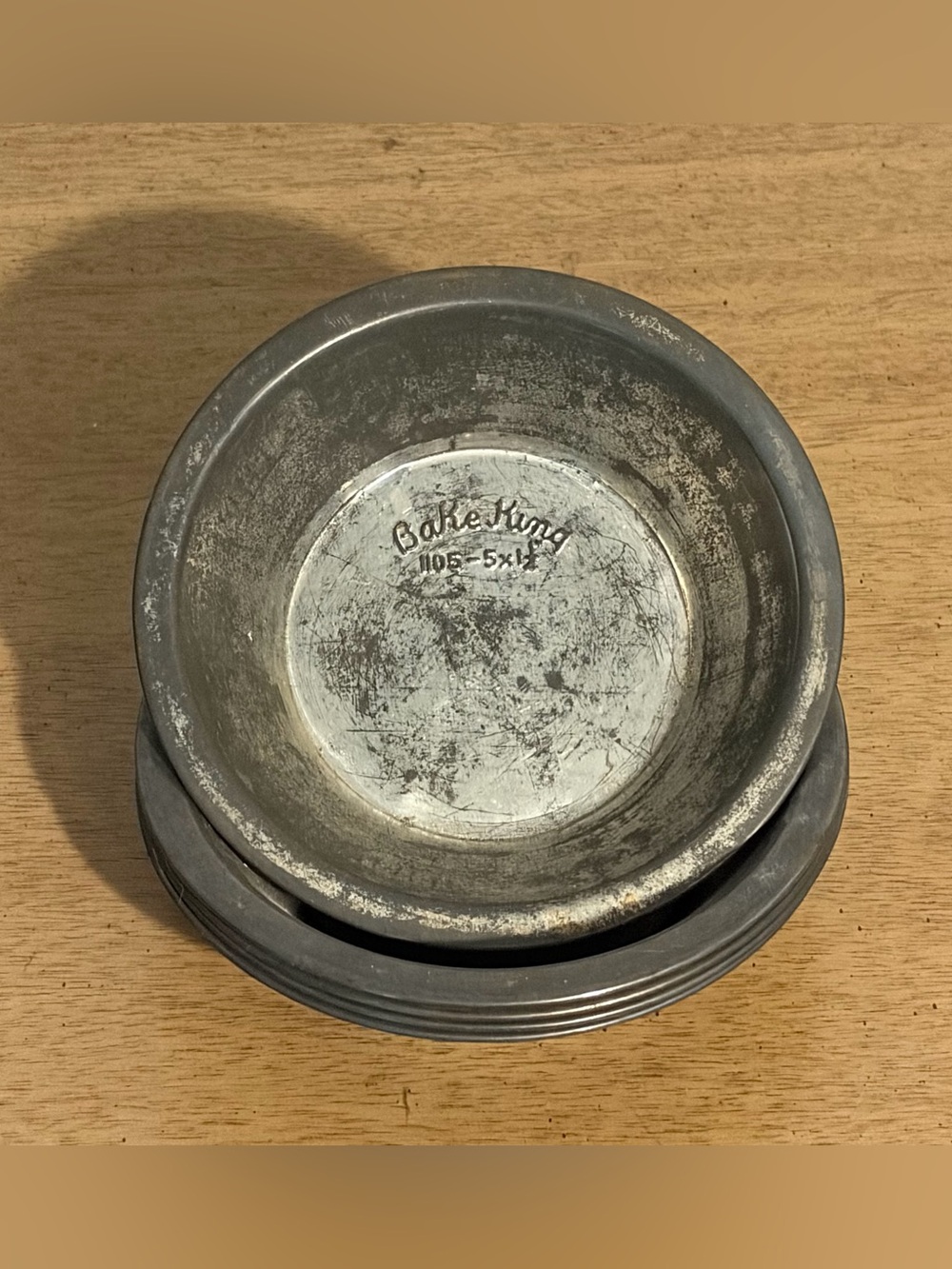 Vintage Bake King mini 5” x 1.25”  Metal Tin Pie Pans Baking Farmhouse Kitchen
